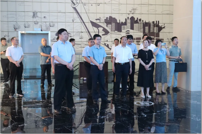 國家發(fā)展改革委經濟運行調節(jié)局一行蒞臨順和國際智慧物流園